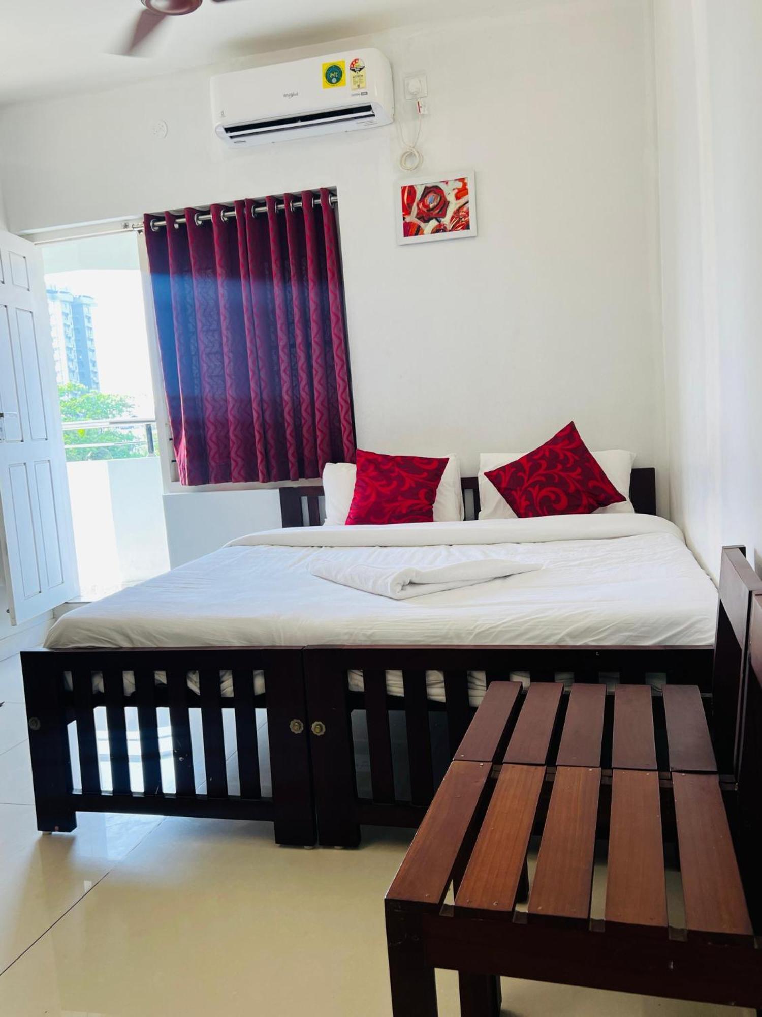 White House Inn Kochi Extérieur photo